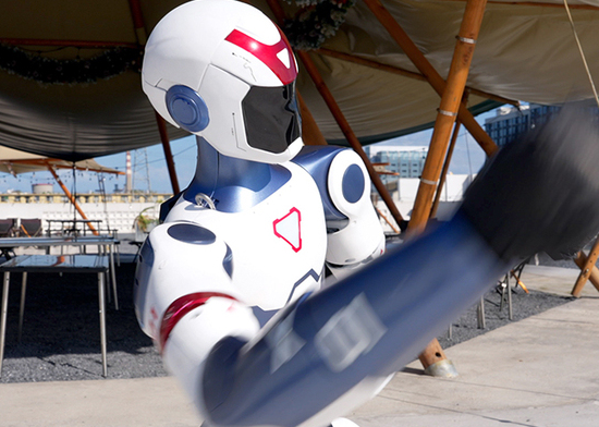 Робот Unitree R1 Basic