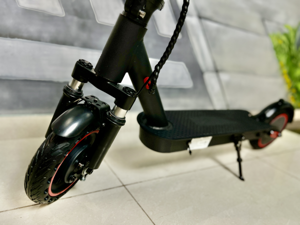 Электросамокат Griffin M365 PRO Plus Электросамокат Griffin M365 PRO Plus