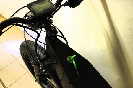 ЭЛЕКТРОФЭТБАЙК ЗИМНИЙ CHARGER 2*2