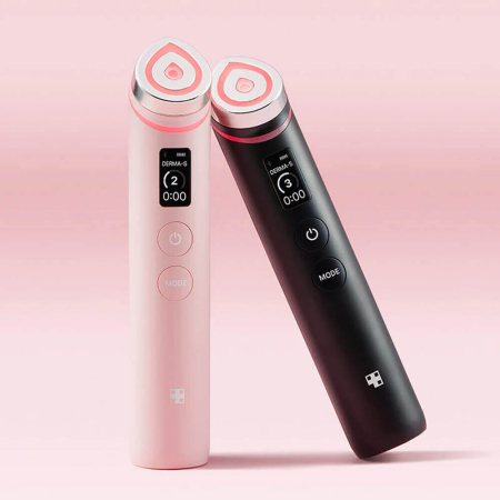 Микротоковый аппарат Medicube AGE-R Booster Pro розовый